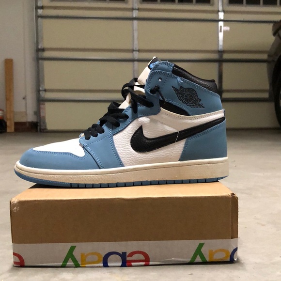 Nike Jordan 1s Retro highs University blues OG - Picture 3 of 8